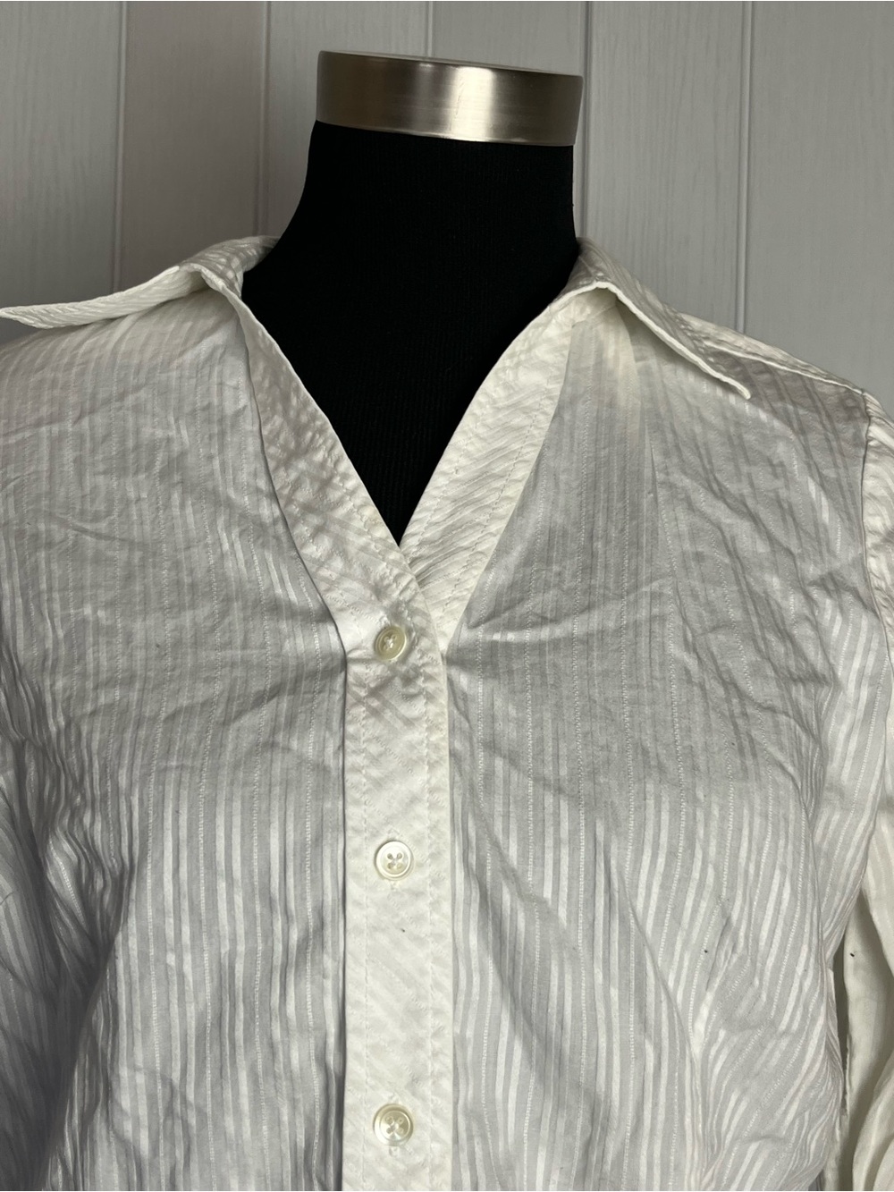 GAP White Long-Sleeve Button Shirt Stripe Textured - Picture 8 of 12